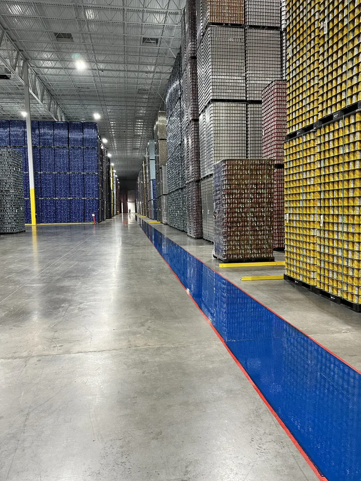 Polished Concrete Projects — Retail, warehouse & hangar · Polished concrete, view 12