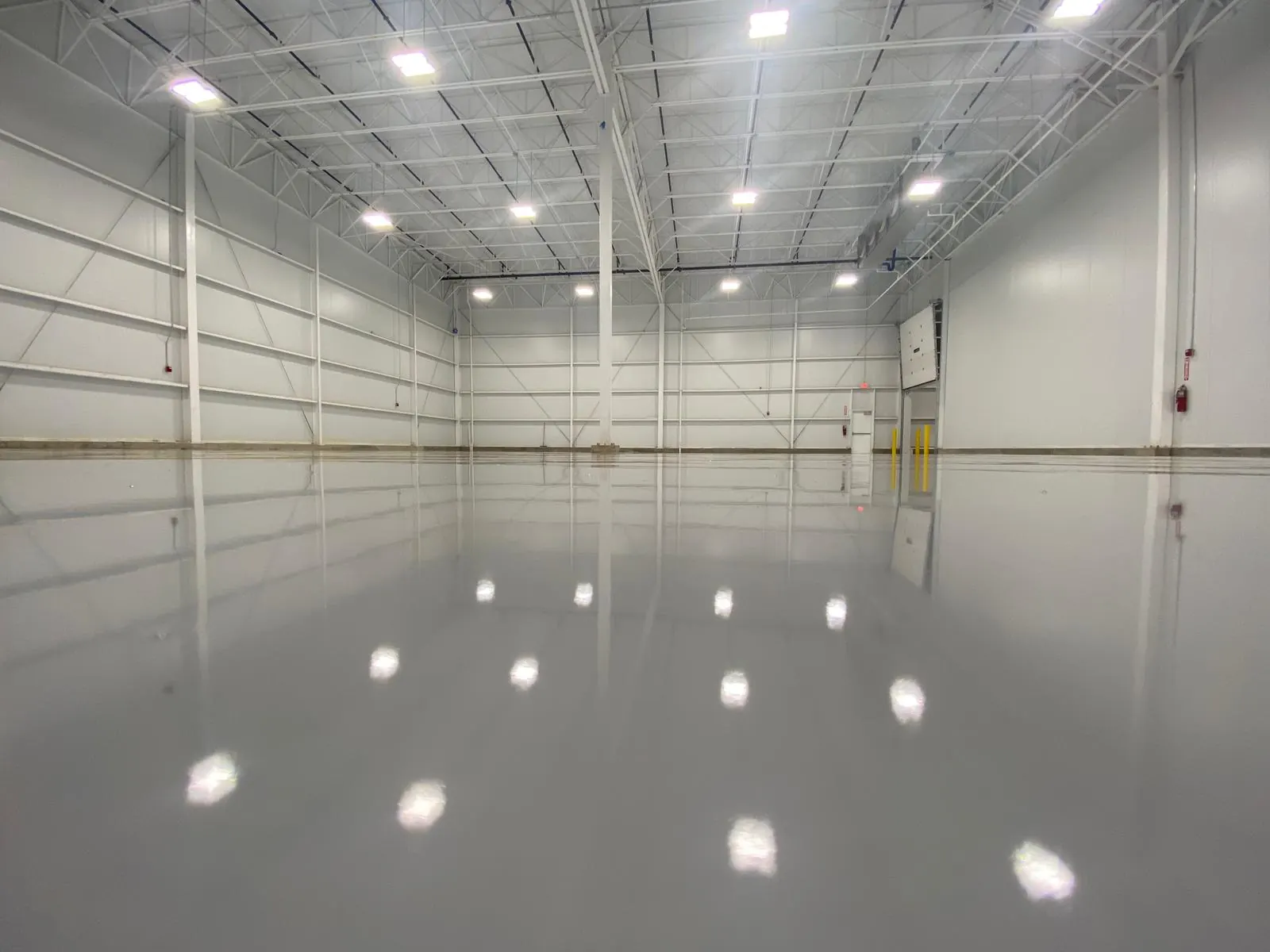 Inverafrut Facility — Produce warehouse · Solid color epoxy, view 6