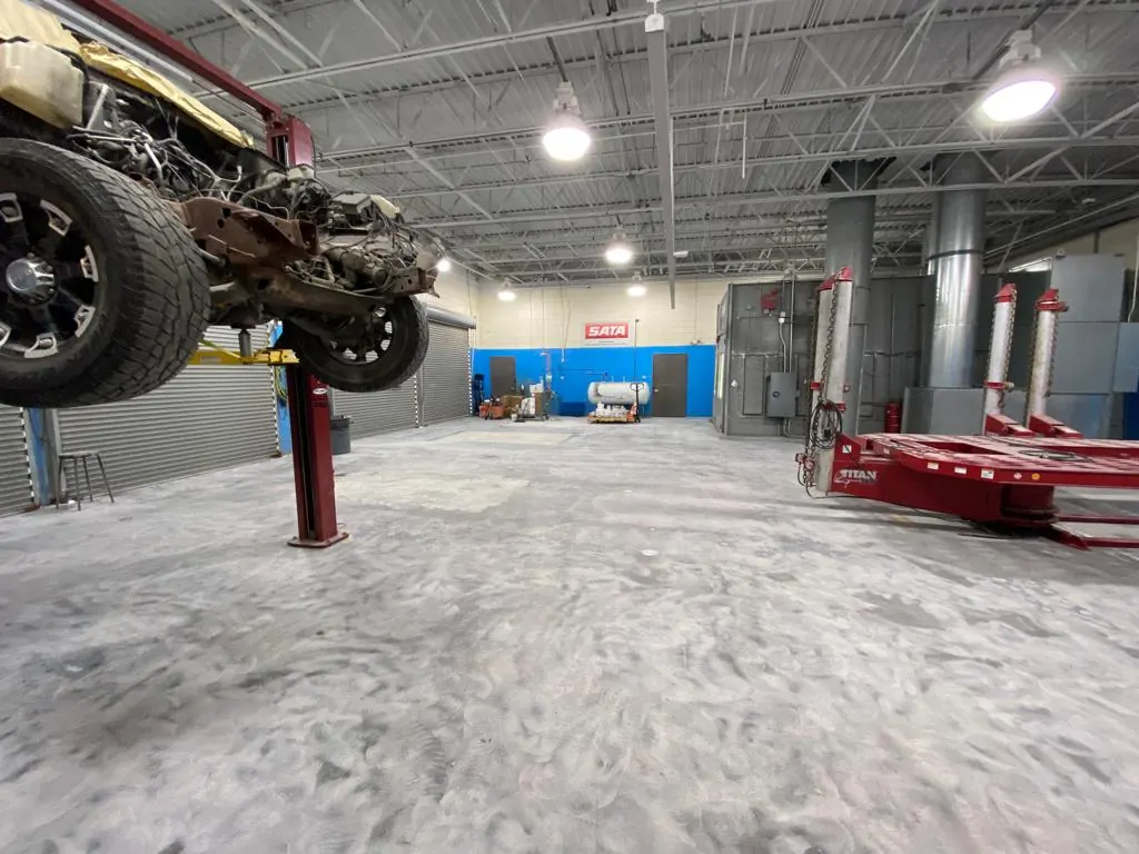 UTRGV Body Shop — Automotive body shop · Epoxy & safety lines, view 7